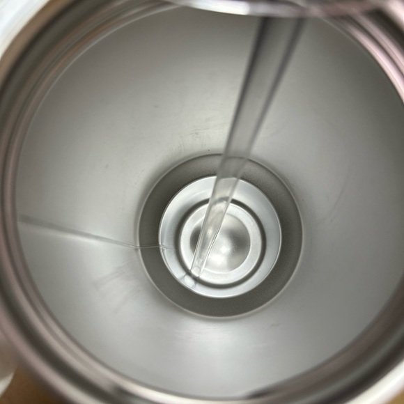 Stanley 40oz Stainless Steel Adventure Quencher Tumbler - Frost Pearlescent FLAW - Picture 5 of 5